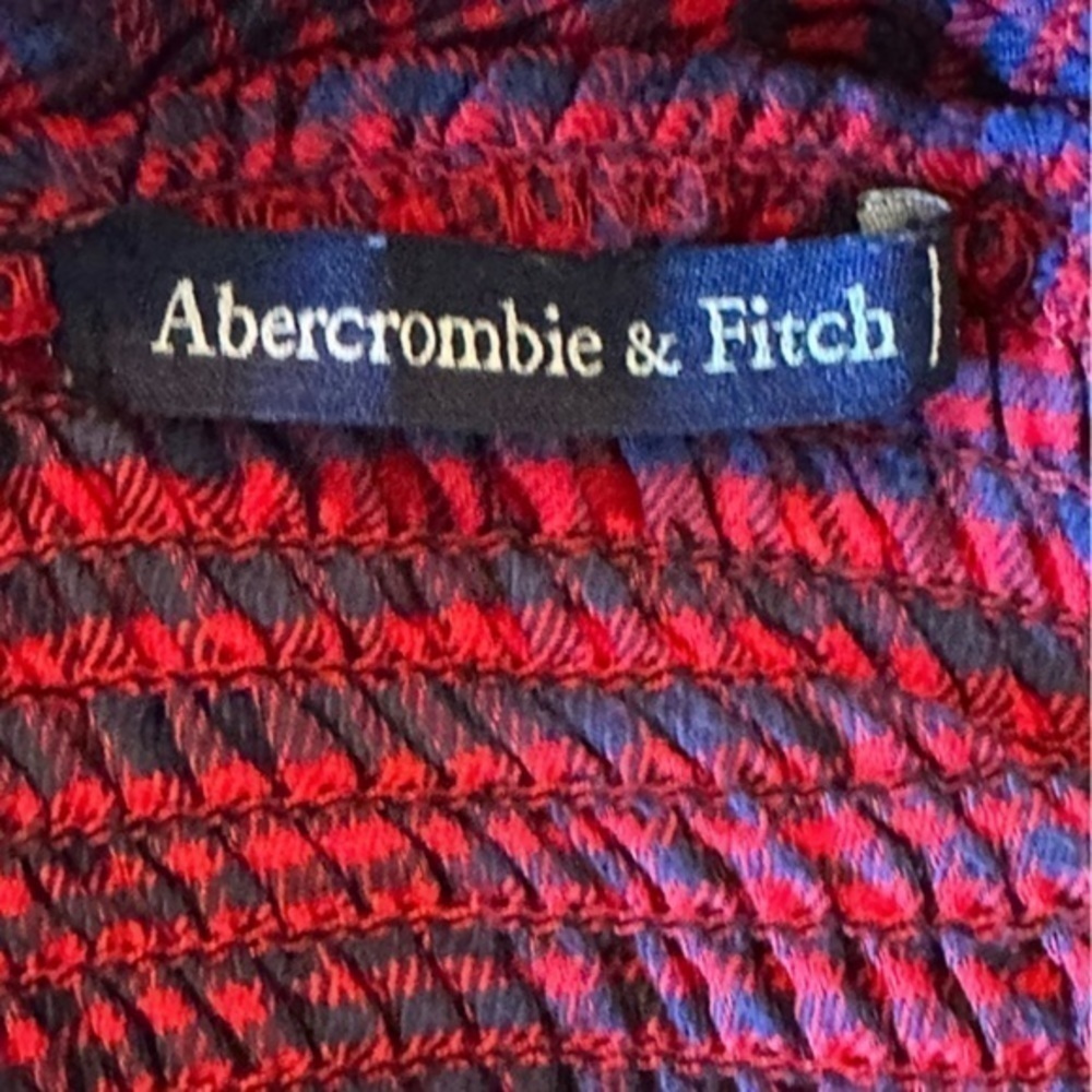 Blue & Red Checkered Long-sleeve Crop Top - Picture 9 of 12